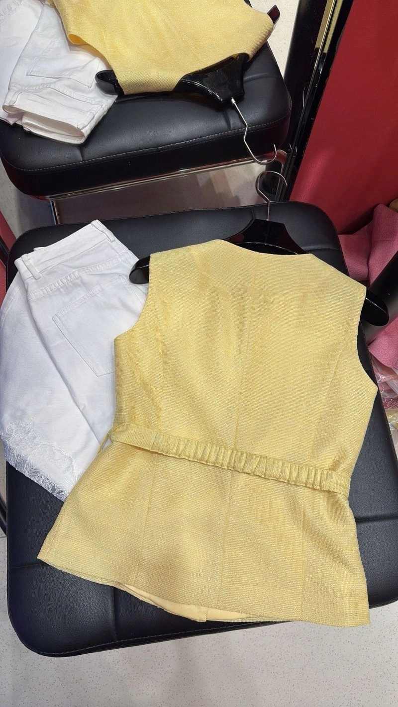 Chanel Vest FashionForward 109588