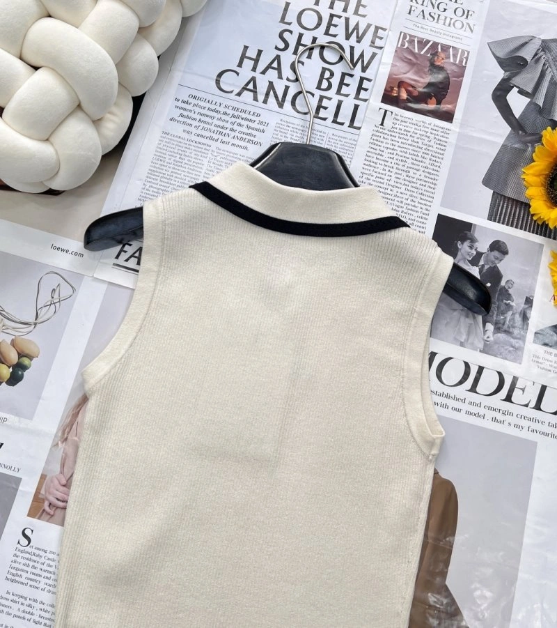 Chic Chanel Vest 109586