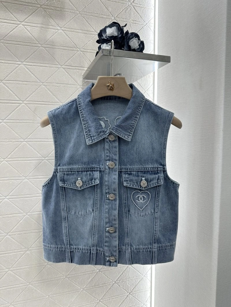 Chanel Vest TimelessDesign 109560