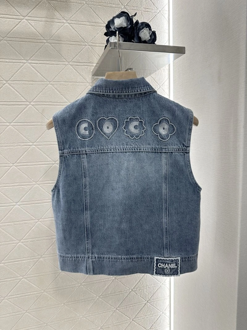 Chanel Vest TimelessDesign 109560