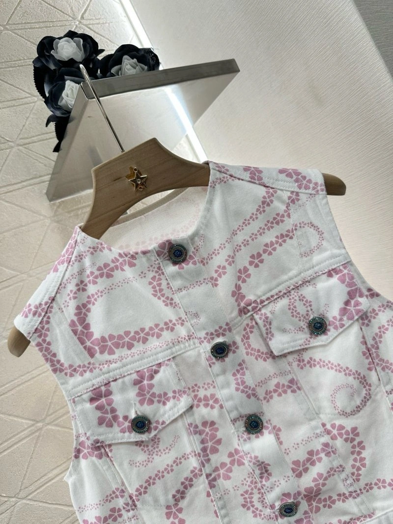 Comfortable Chanel Vest 109554