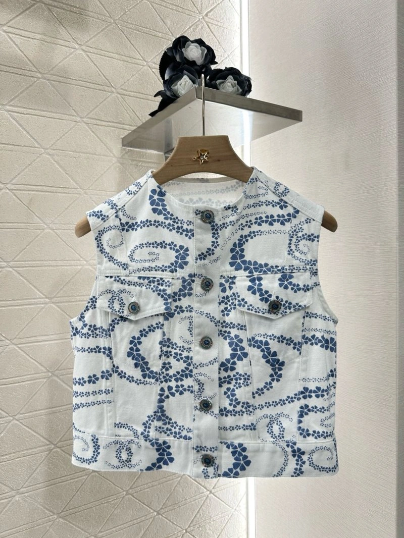 Chic Chanel Vest 109553