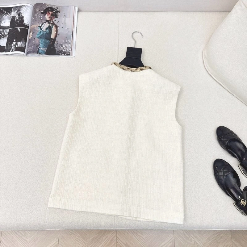 Tailored Chanel Vest 109550