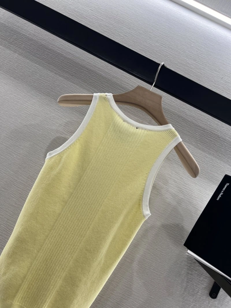 Sustainable Chanel Vest 109538