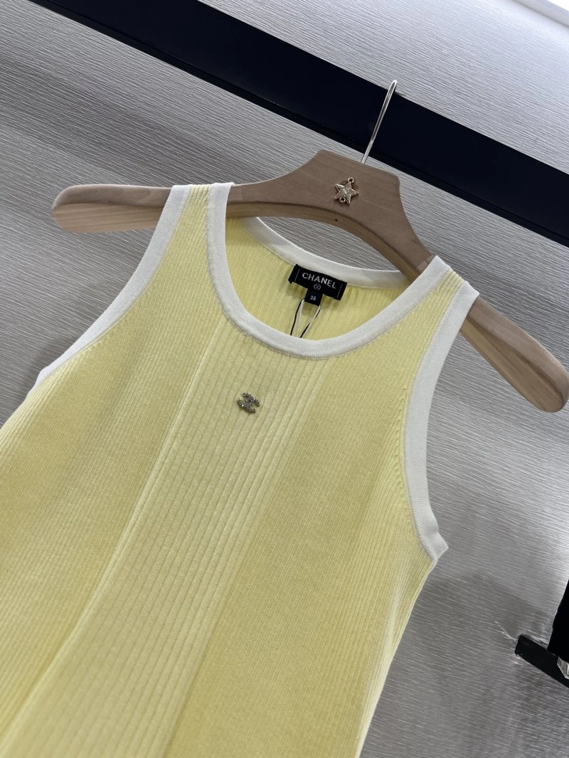 Sustainable Chanel Vest 109538