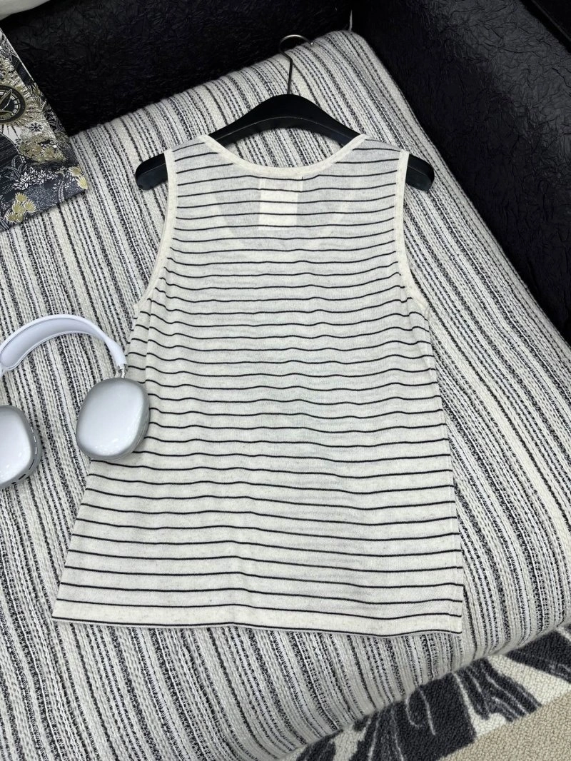 Chanel Vest Tailored 109523