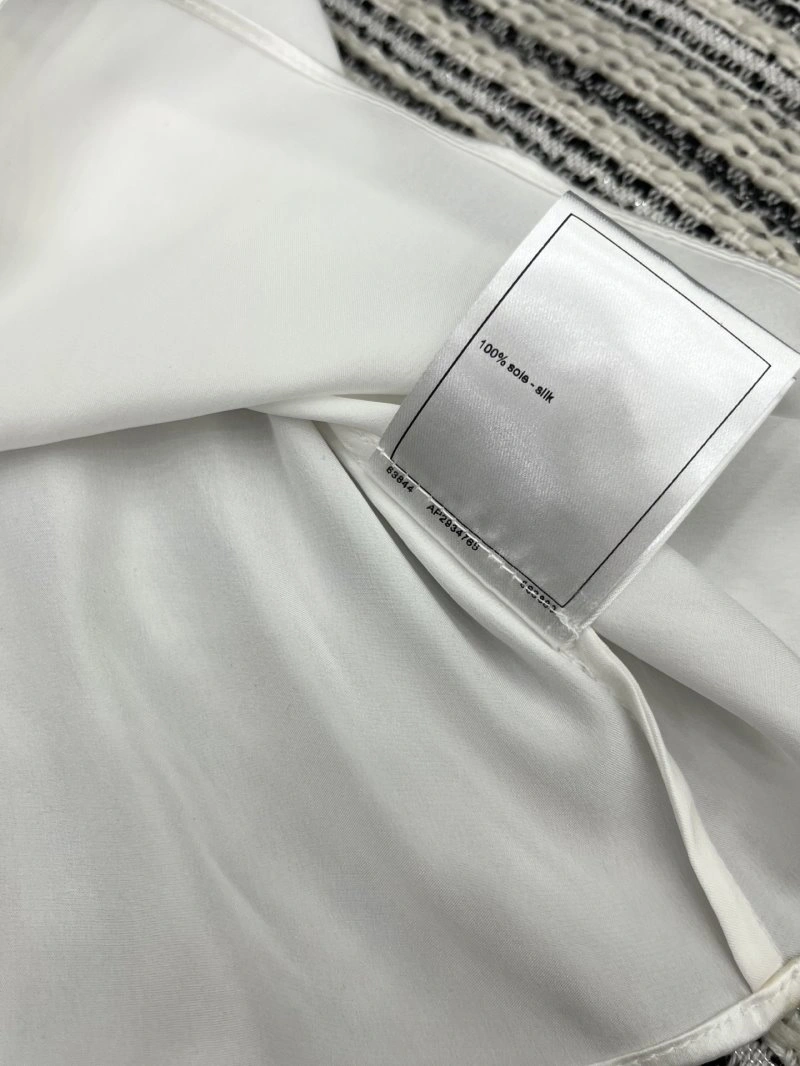 Chanel Vest Comfortable 109521