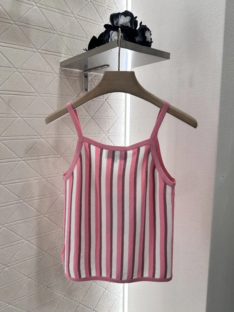 Unisex Chanel Vest 109414