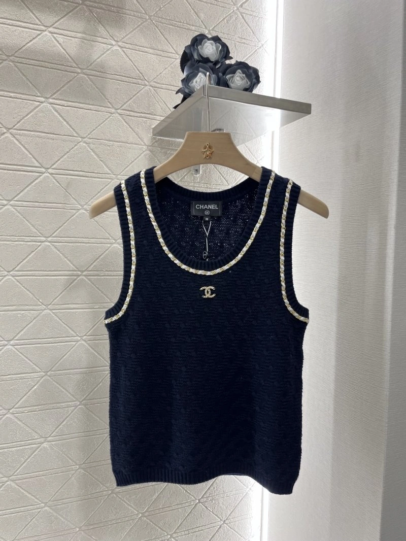 TechFriendly Chanel Vest 109385