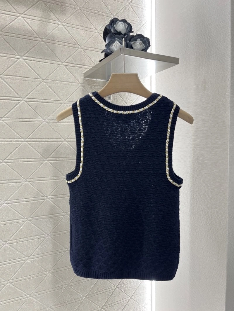 TechFriendly Chanel Vest 109385