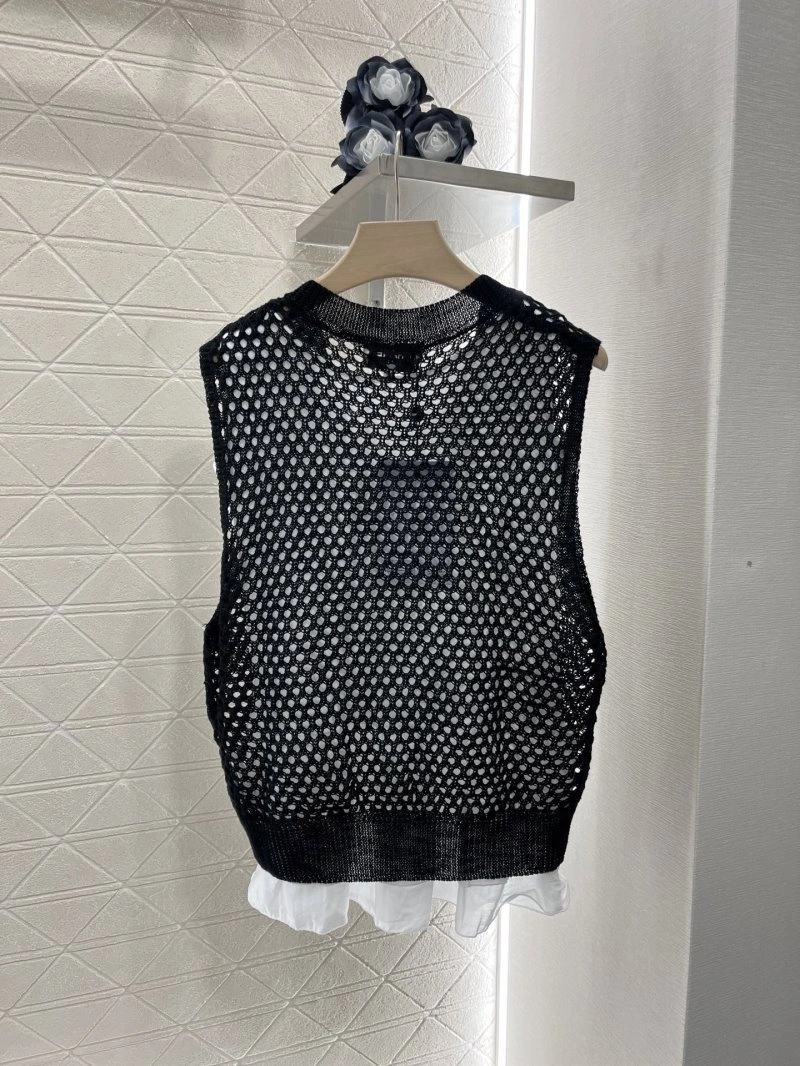 Chanel Vest Functional 109380
