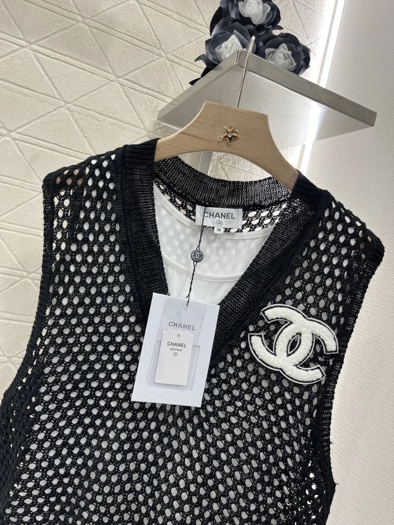 Chanel Vest Functional 109380