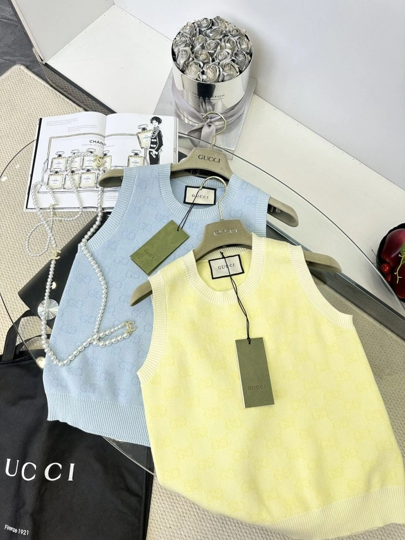 WeatherProof Chanel Vest 109381