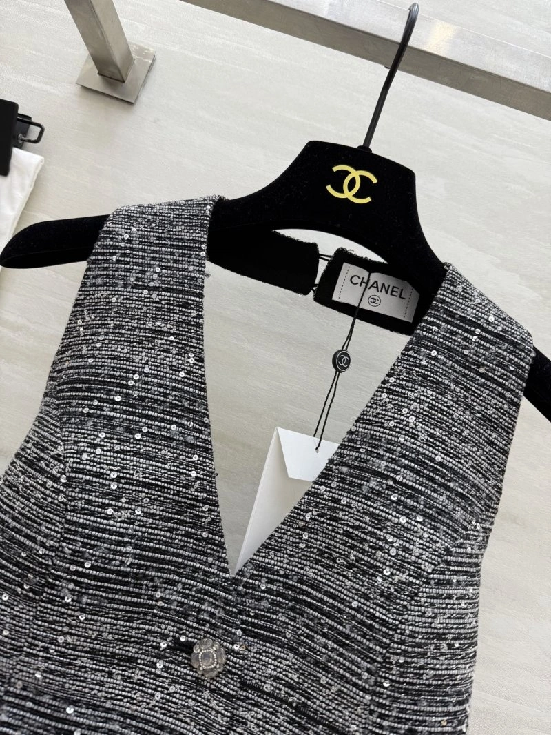 Chanel Vest Supportive 109379