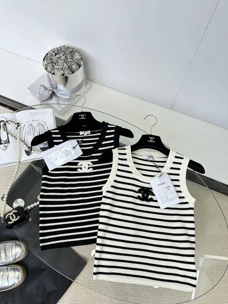 Chanel Vest UrbanChic 109375