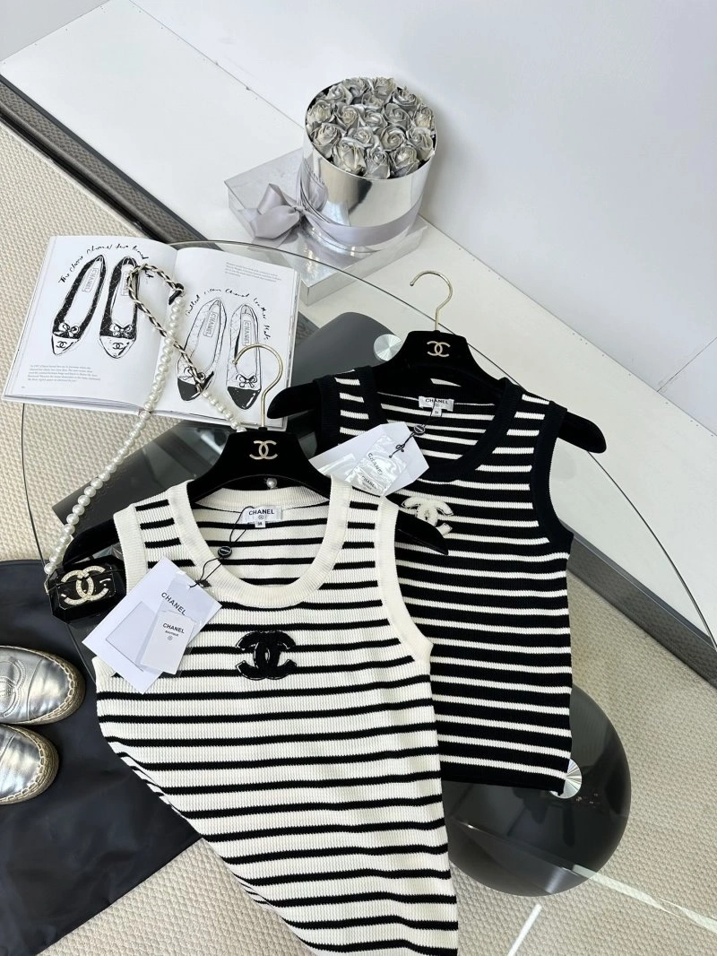 Chanel Vest UrbanChic 109375