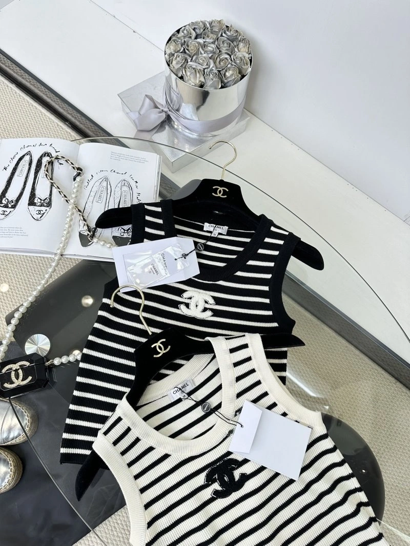 Chanel Vest UrbanChic 109375