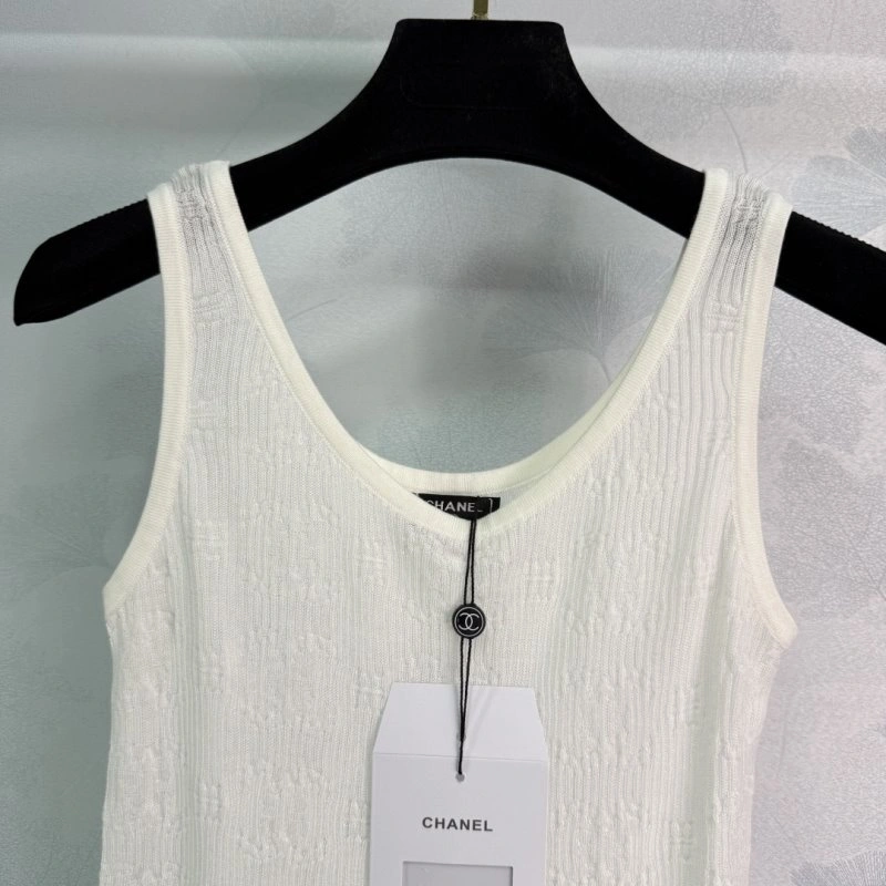 Chanel Vest Lightweight 109370