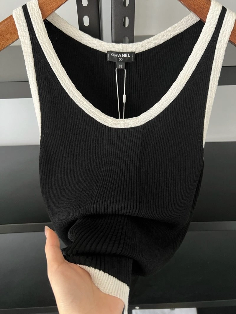 Chanel Vest Affordable 109360