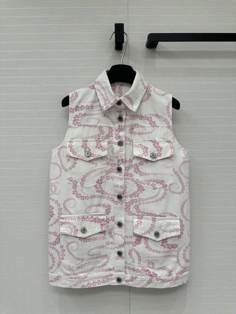 Chanel Vest Sporty 109356