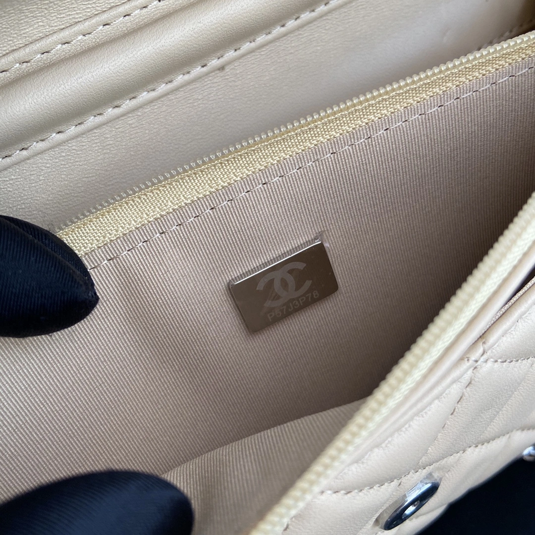 UrbanStyle Chanel WOC Bags 56392