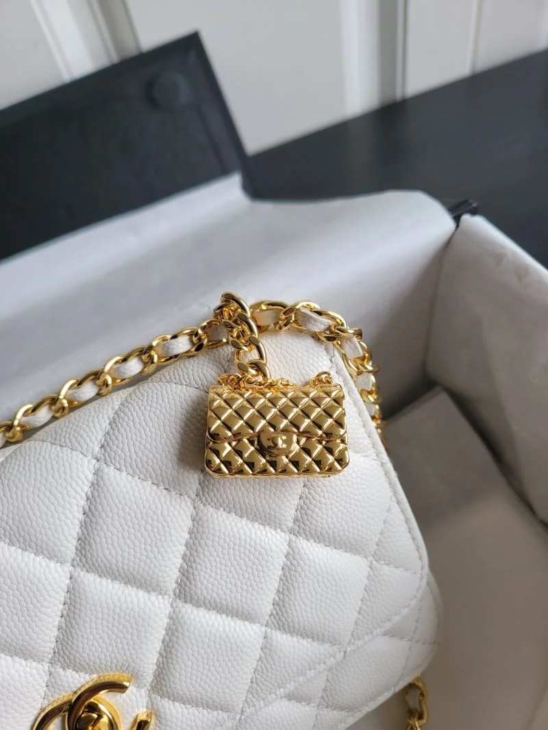 Soft Chanel WOC Bags 54188