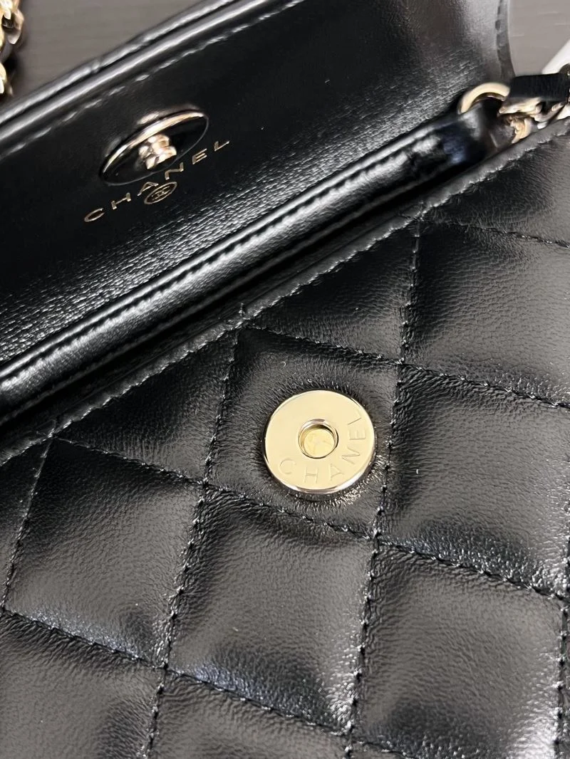 Flexible Chanel WOC Bags 54185