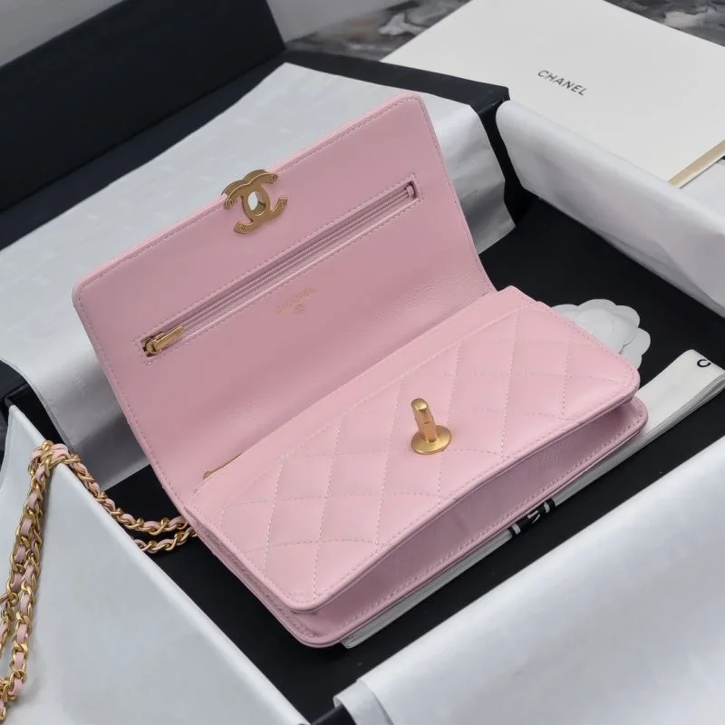 Supportive Chanel WOC Bags 54149