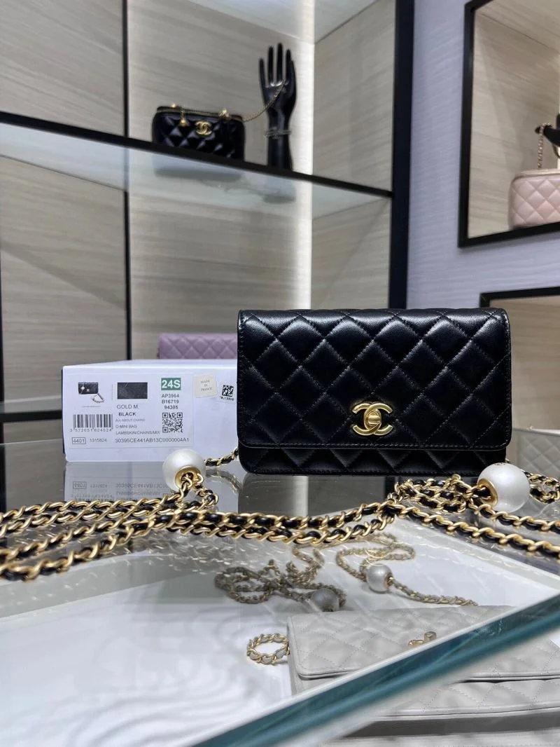 Breathable Chanel WOC Bags 54136