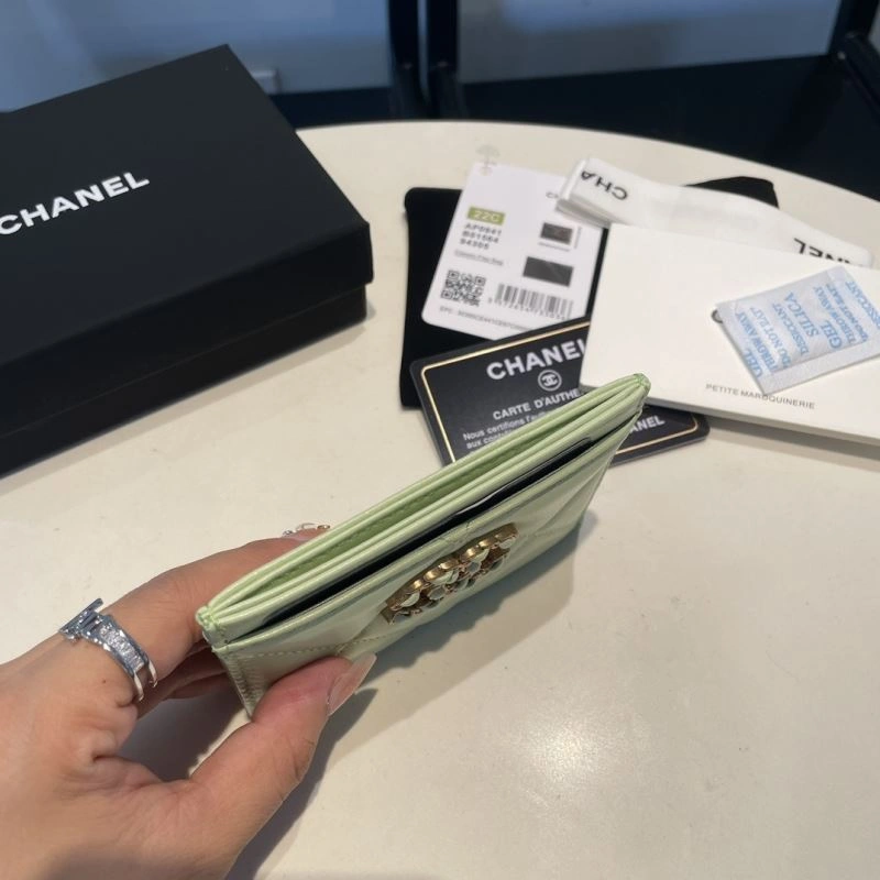 Sophisticated Chanel Wallet Purse 69057