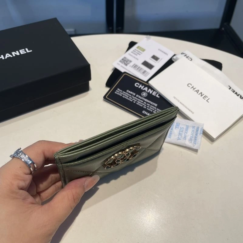 Bold Chanel Wallet Purse 69050
