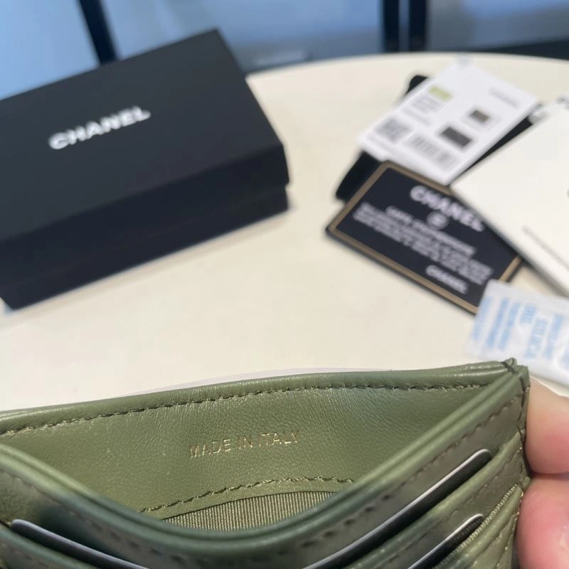 Bold Chanel Wallet Purse 69050