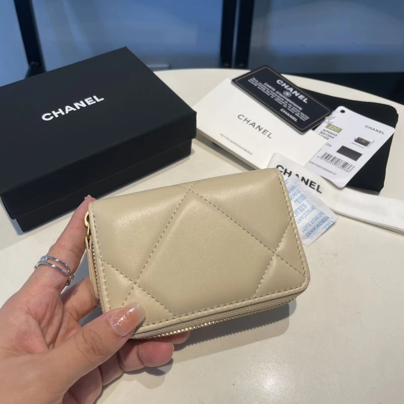 Trendsetting Chanel Wallet Purse 69047