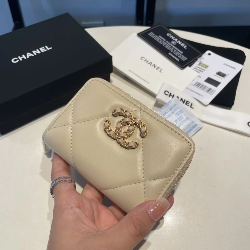 Trendsetting Chanel Wallet Purse 69047
