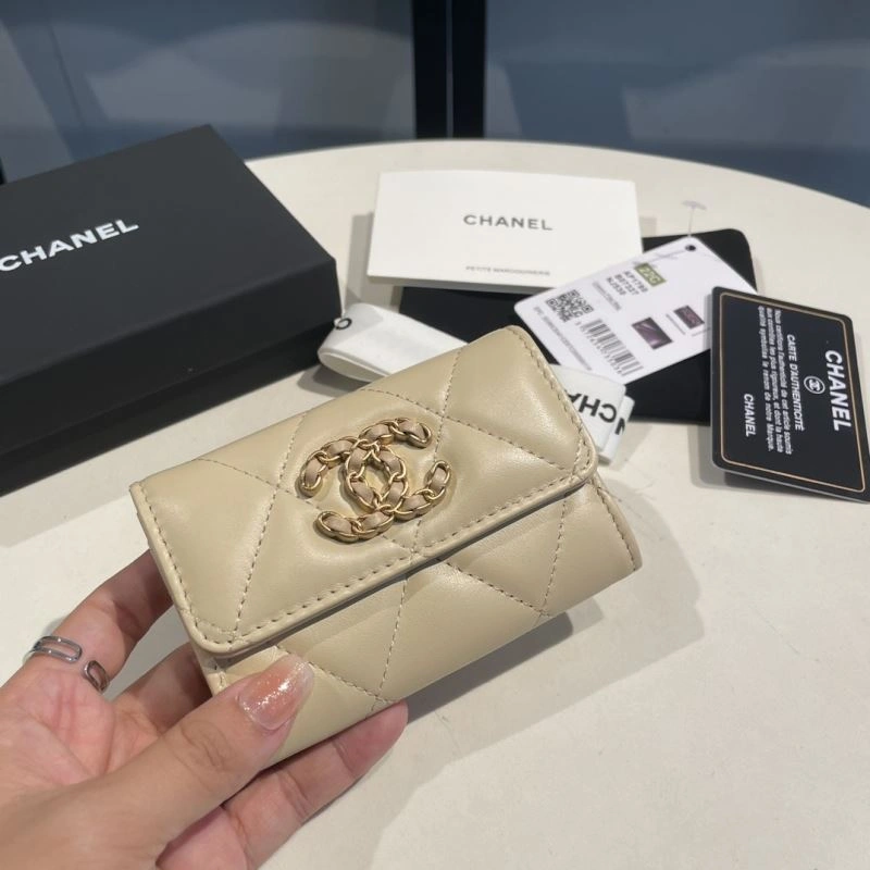 Chanel Wallet Purse Durable 69072