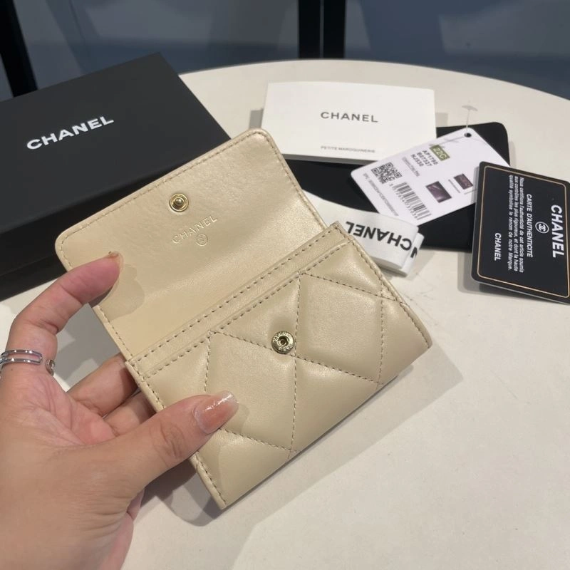 Chanel Wallet Purse Durable 69072