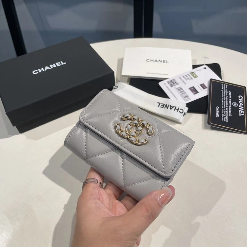 Compact Chanel Wallet Purse 69034