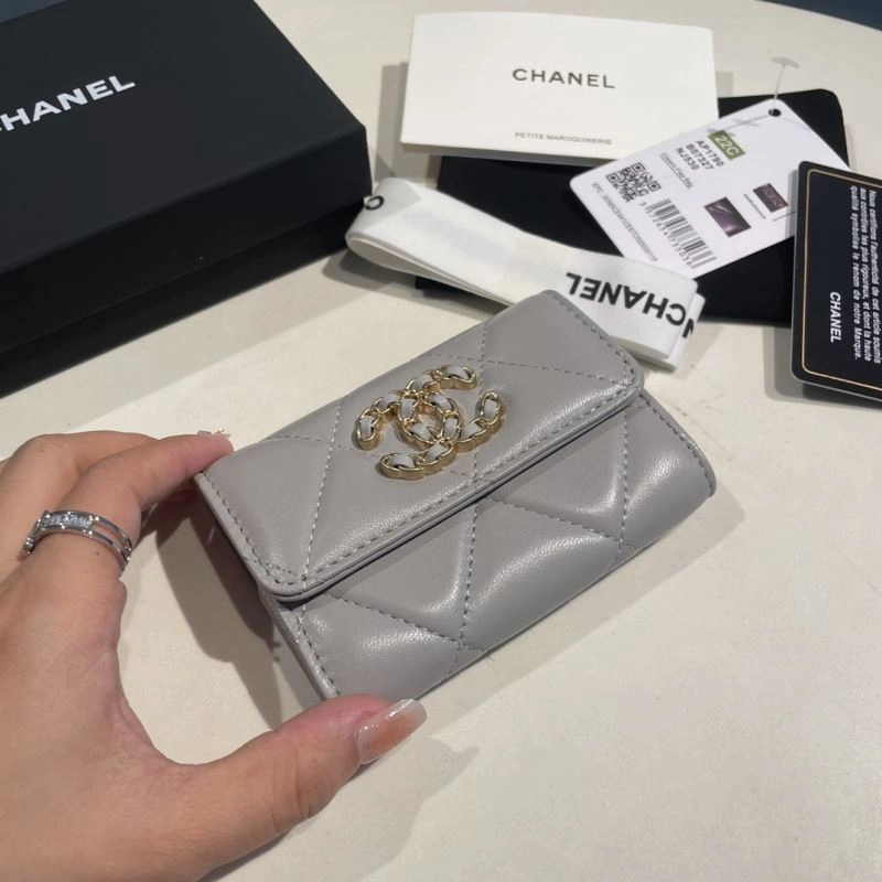 Compact Chanel Wallet Purse 69034