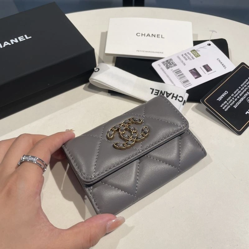 Chanel Wallet Purse Elegant 69022