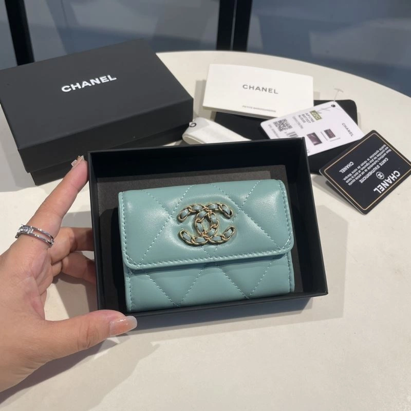 WaterResistant Chanel Wallet Purse 69067