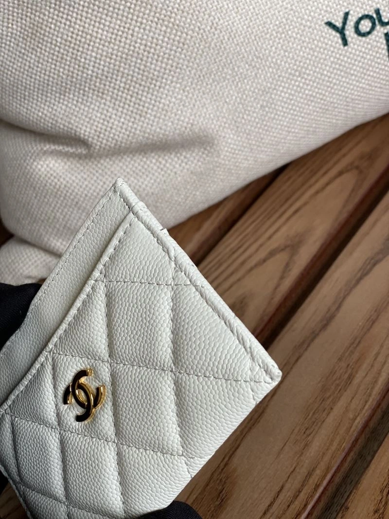 Bold Chanel Wallet Purse 69024
