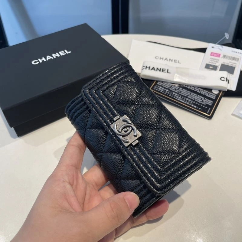 Versatile Chanel Wallet Purse 68976