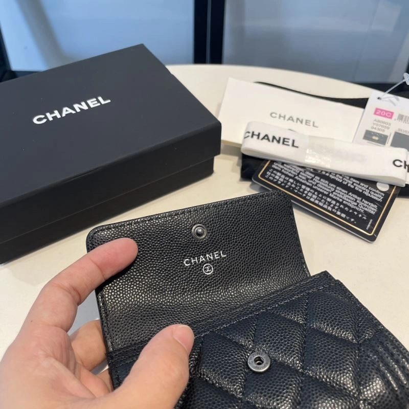 Versatile Chanel Wallet Purse 68976