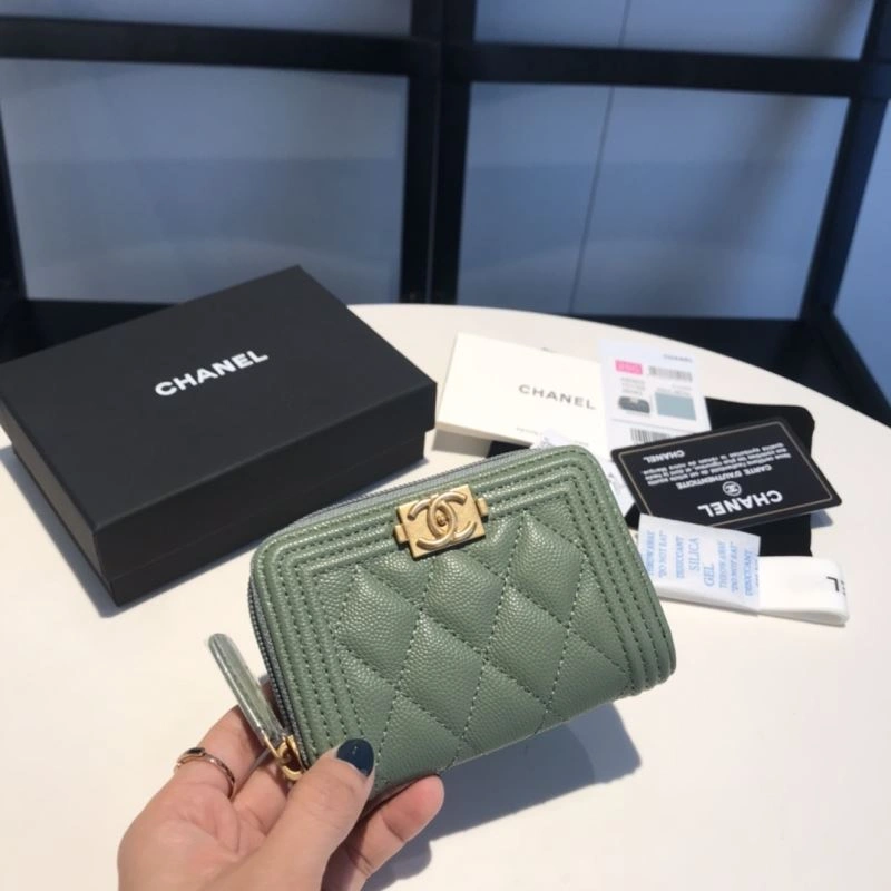 Chanel Wallet Purse Bold 68961