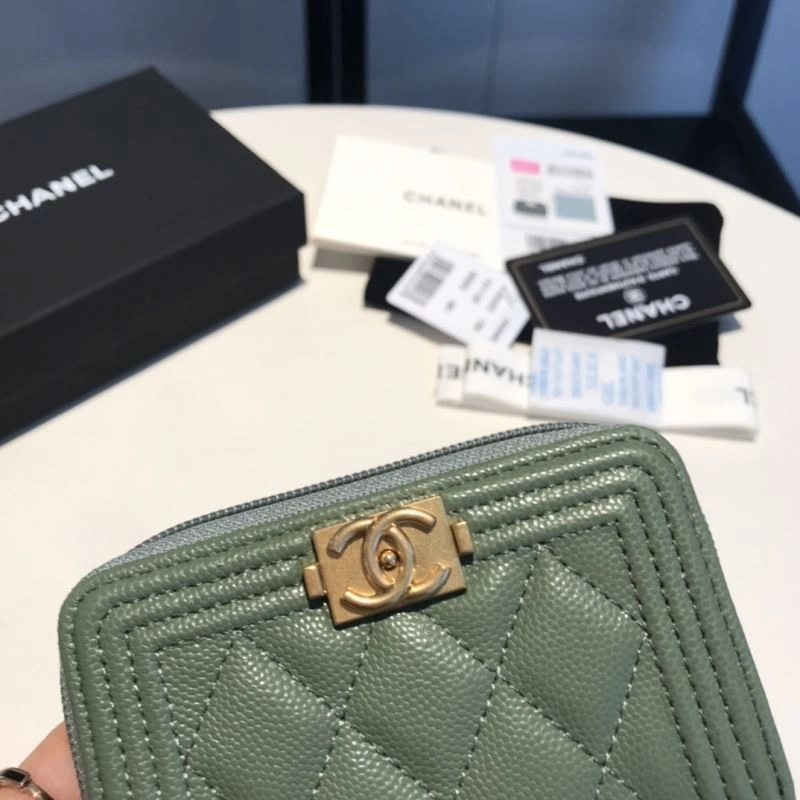 Chanel Wallet Purse Bold 68961