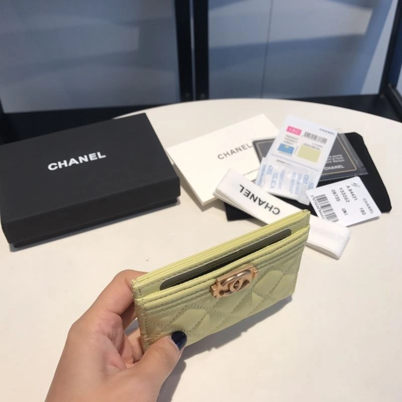 Resilient Chanel Wallet Purse 68953