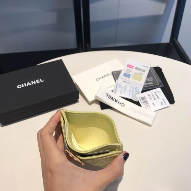 Resilient Chanel Wallet Purse 68953