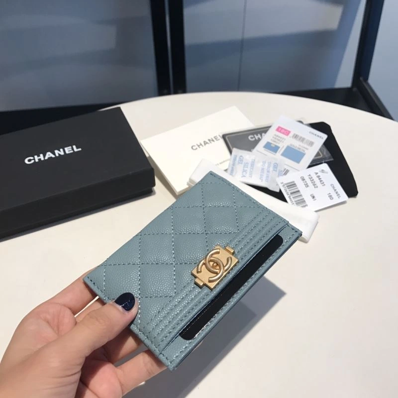 Versatile Chanel Wallet Purse 68999
