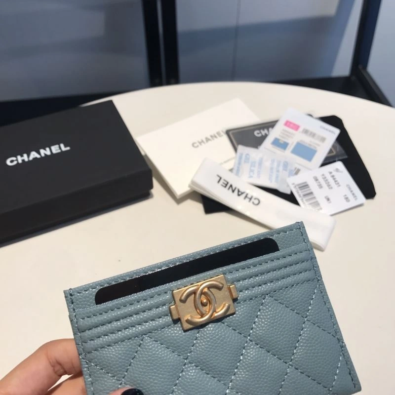 Versatile Chanel Wallet Purse 68999