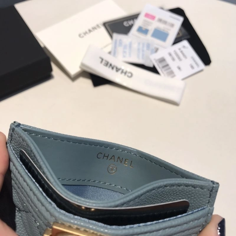 Versatile Chanel Wallet Purse 68999